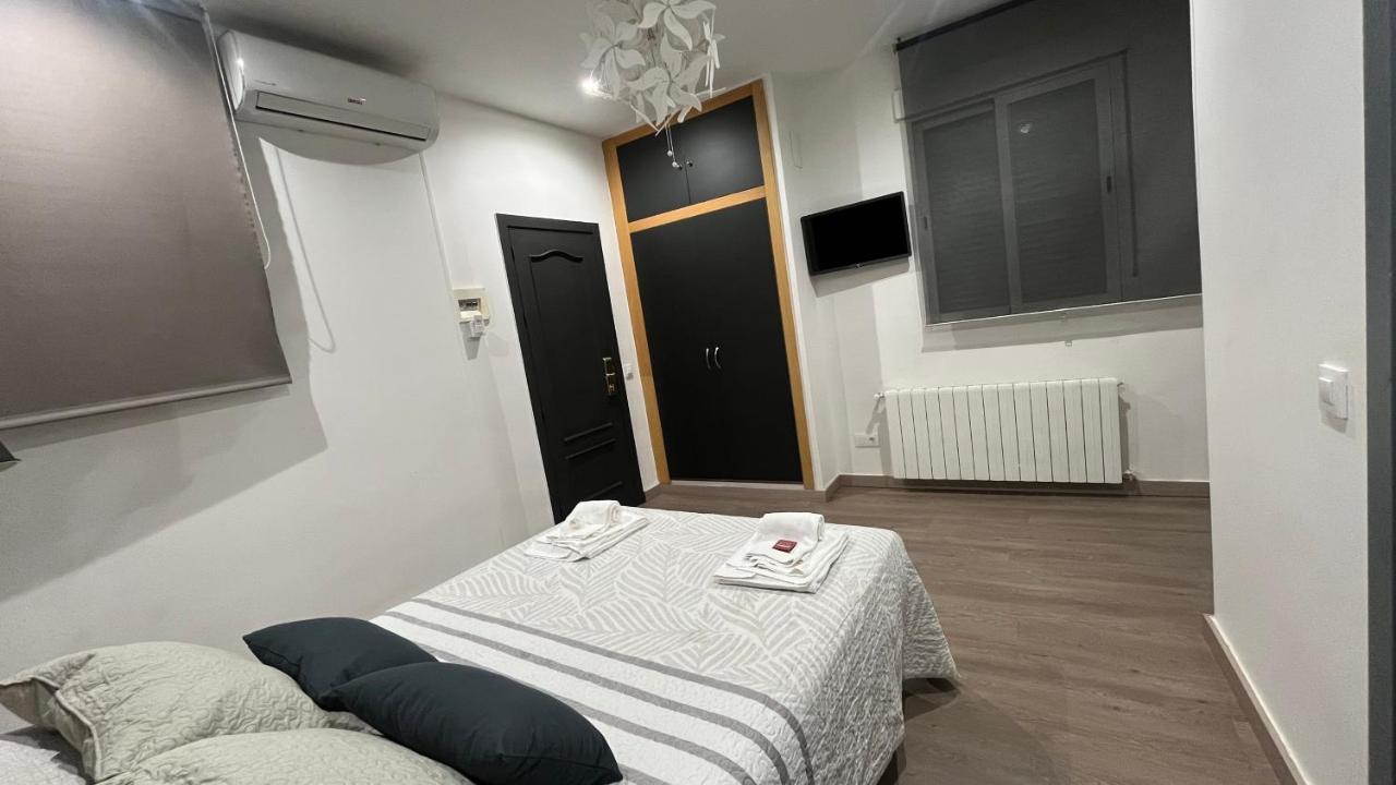 Hostal Inter Plaza Mayor Auto Check In Madrid Exteriör bild