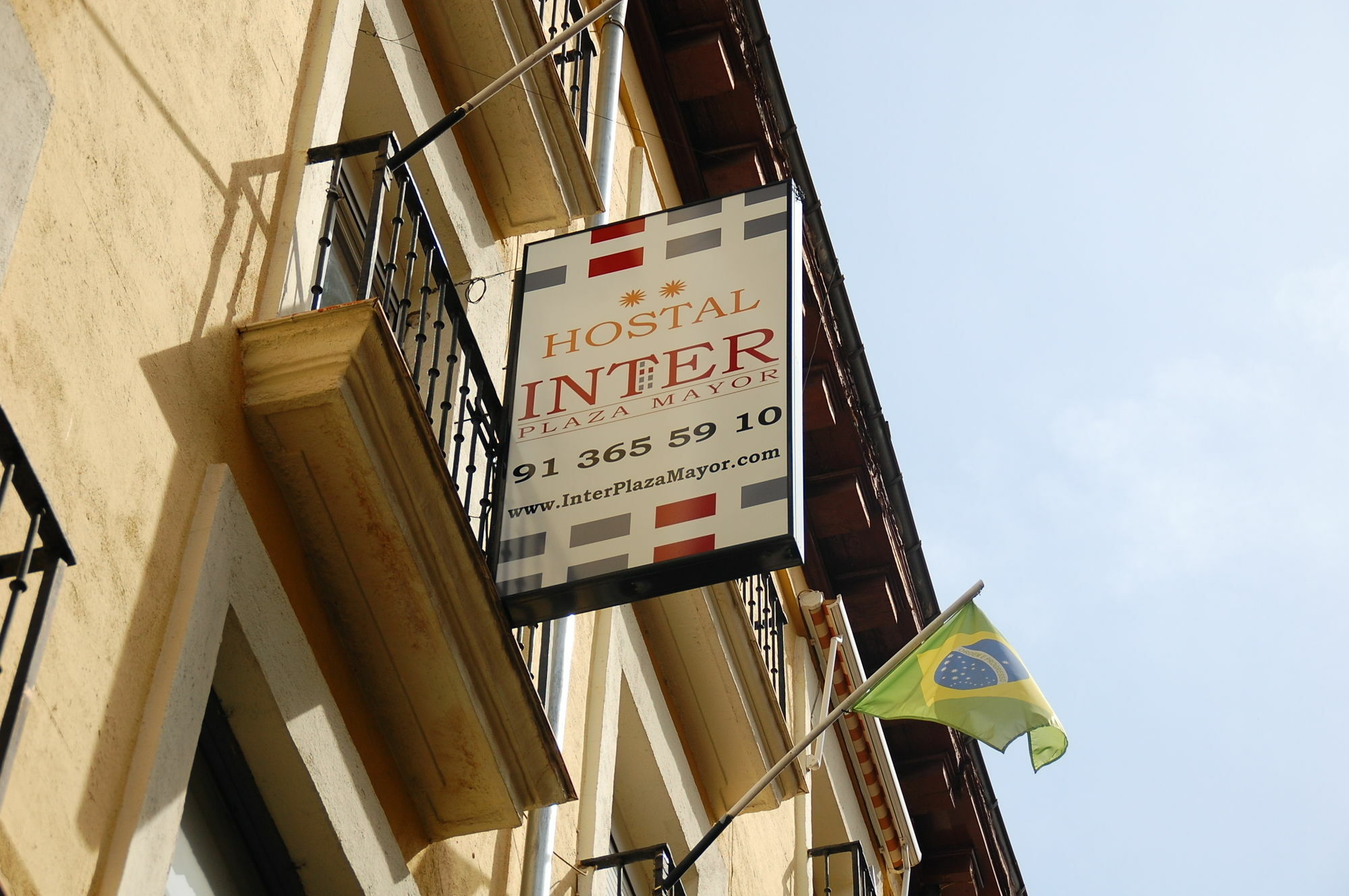 Hostal Inter Plaza Mayor Auto Check In Madrid Exteriör bild